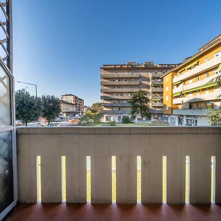 Апартаменти Zia Dina Apt - With Balcony Pasian di Prato Екстер'єр фото